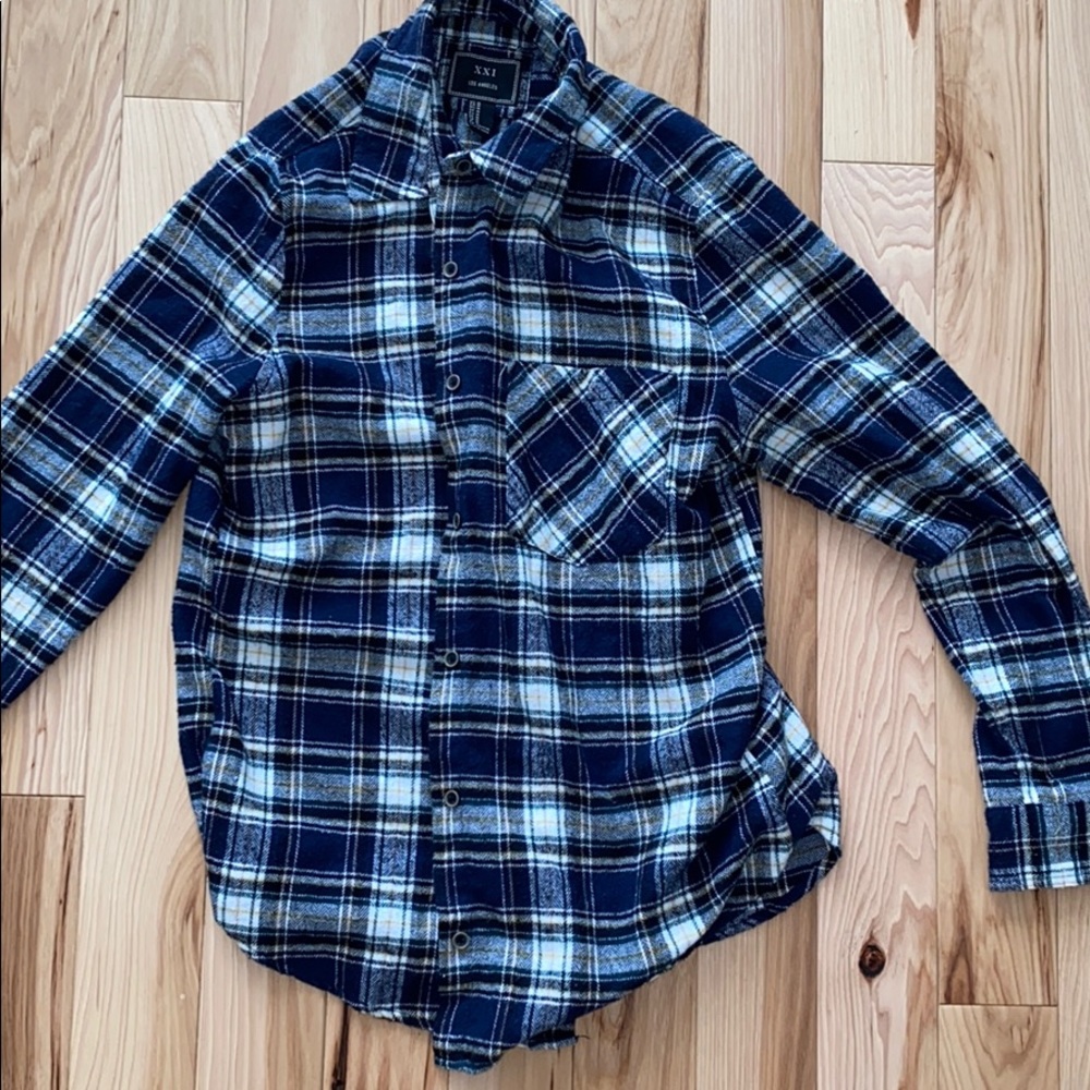Flannels - Picture 4 of 5